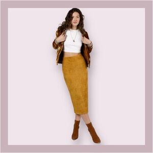 Band of the Free Monza Gold Ribbed Velvet Pencil Skirt